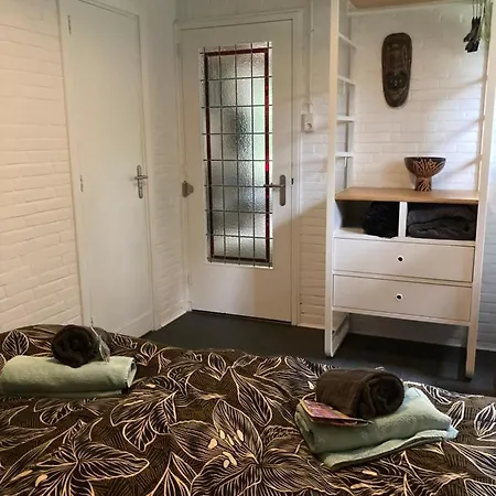Bed and Breakfast Benb Uthoeveneind